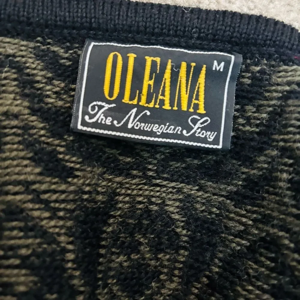 Oleana The Norwegian Story Wool Cardigan – Olive Floral Knit, Vintage, Size M - Picture 6 of 7